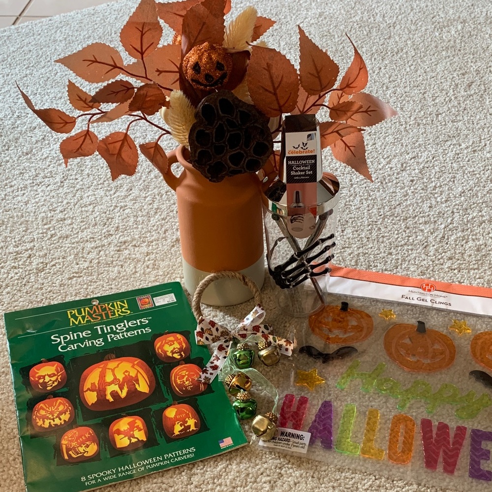Halloween 🎃 & Fall 🍁Decor Bundle with Orange Ceramic Vase and Accessories - NWT